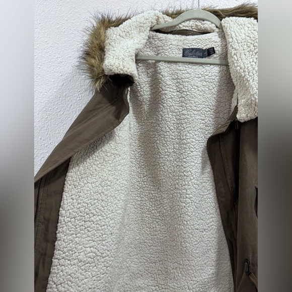 Costa Blanca Brown Utility Jacket with Faux Fur Hood - Picture 5 of 10
